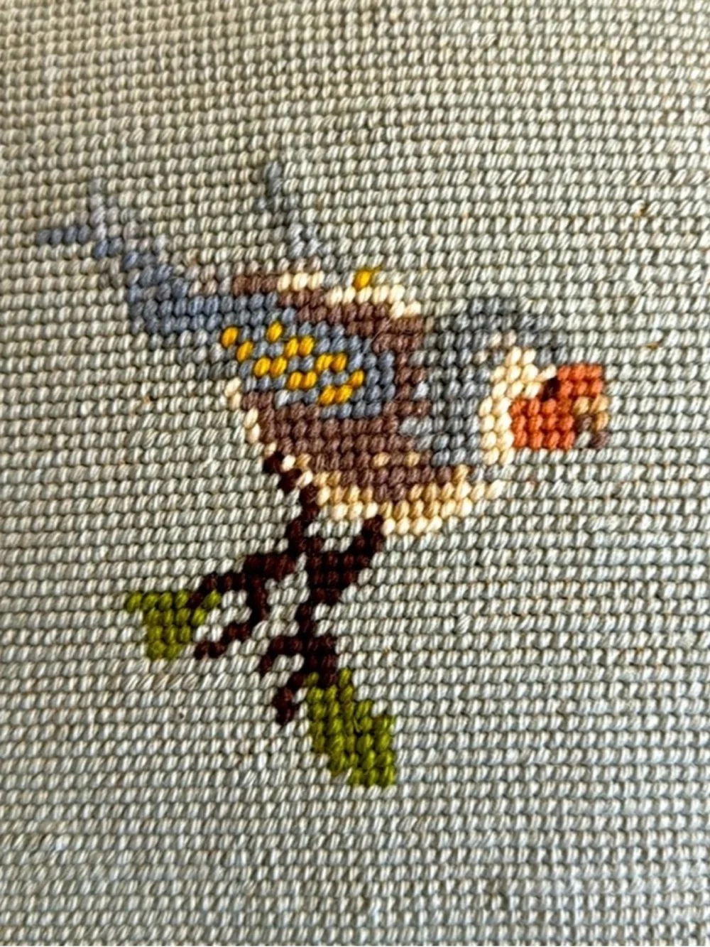 Set of 2 Vintage Handmade Silver Needlepoint Bird Motif Pillows. 13”x 13”